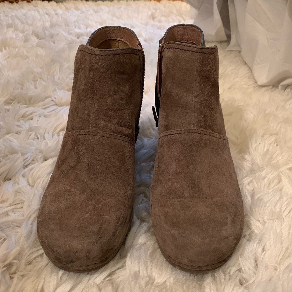 Dansko brown suede booties